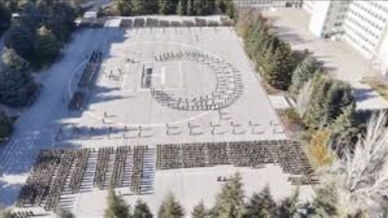 'Harbiyeli En İyi Çelik Kol ve Komando Kolu' yarışmalarında dereceye girenler ödüllendirildi