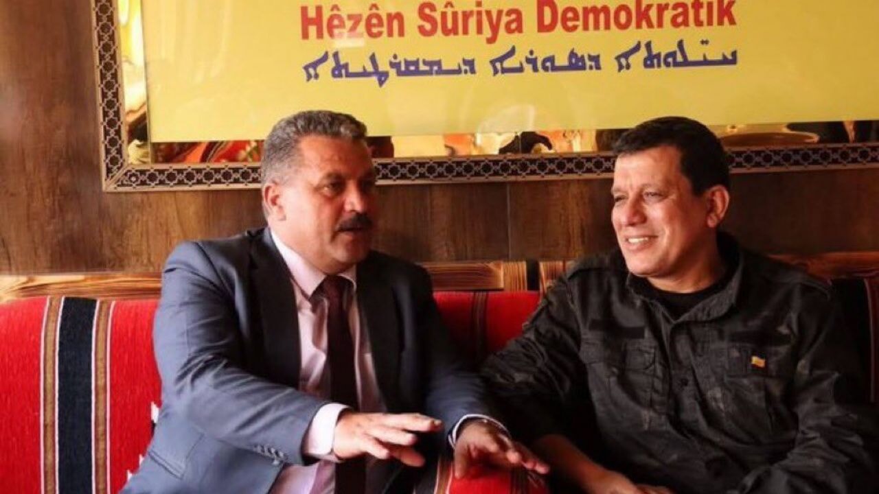 Suriye'deki Kürt aşiretleri PKK/DSG elebaşı Mazlum Abdi ile görüştü