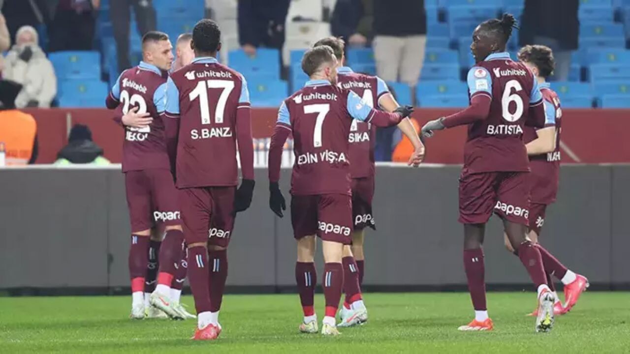 Trabzonspor, çeyrek finale çıktı! Rizespor'u 5-2 mağlup etti