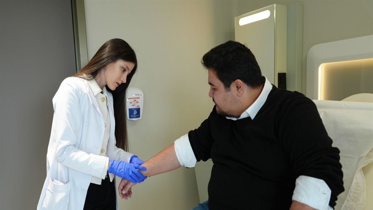 Sedef hastalığı bulaşıcı mı? Uzman isimden açıklama