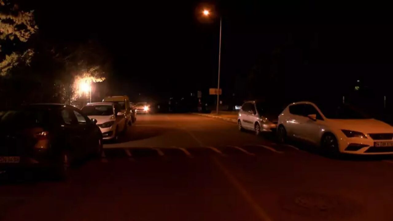 Küçükçekmece'de şok operasyon: Araçtan cephanelik çıktı