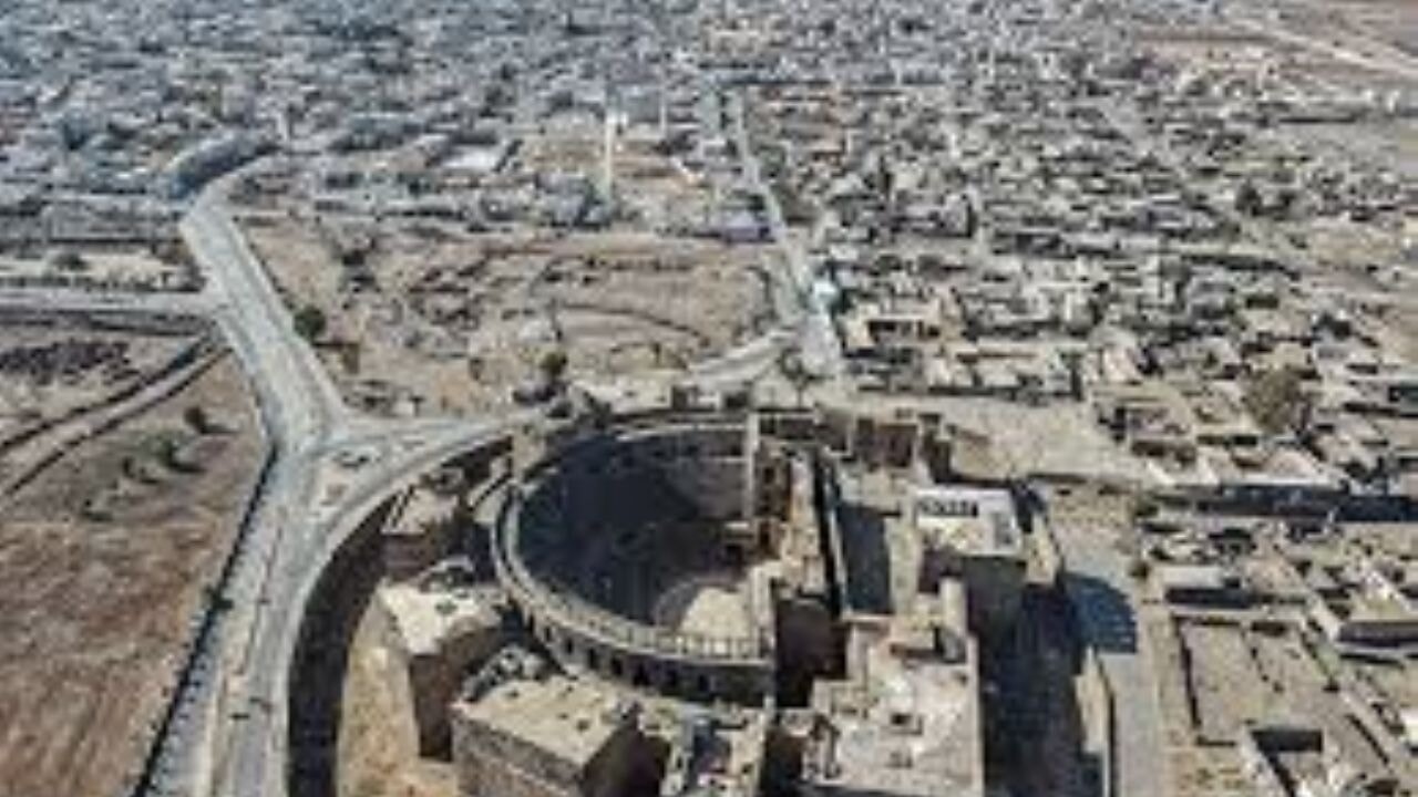 Devrik Baas rejimi döneminde askeri noktaya çevrilen Busra Antik Kenti görüntülendi