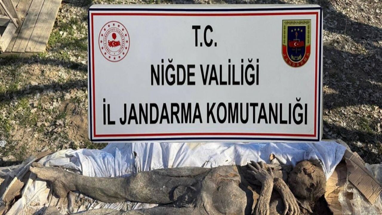 Mumya operasyonu: Satmaya çalışırken yakalandılar