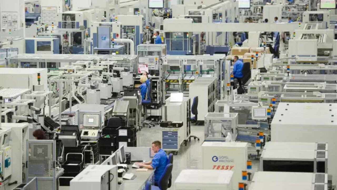 Alman sanayisinde işten çıkarma zinciri büyüyor! Dev firma 5600 kişiyi çıkaracak