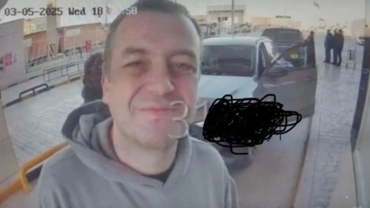 İBB operasyonu: Telefonu evde bırakıp yurt dışına çıkmış