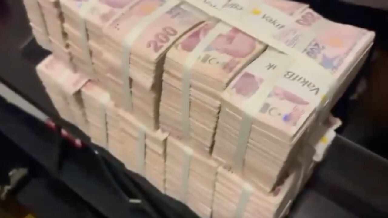 İBB'de yolsuzluk ve terör operasyonu