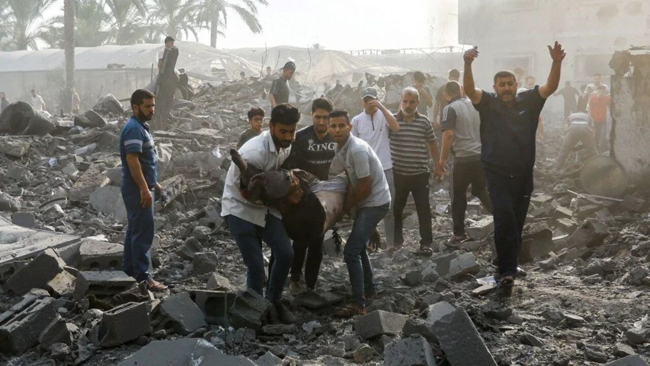 Beyt Hanun'a kara saldırısı başladı