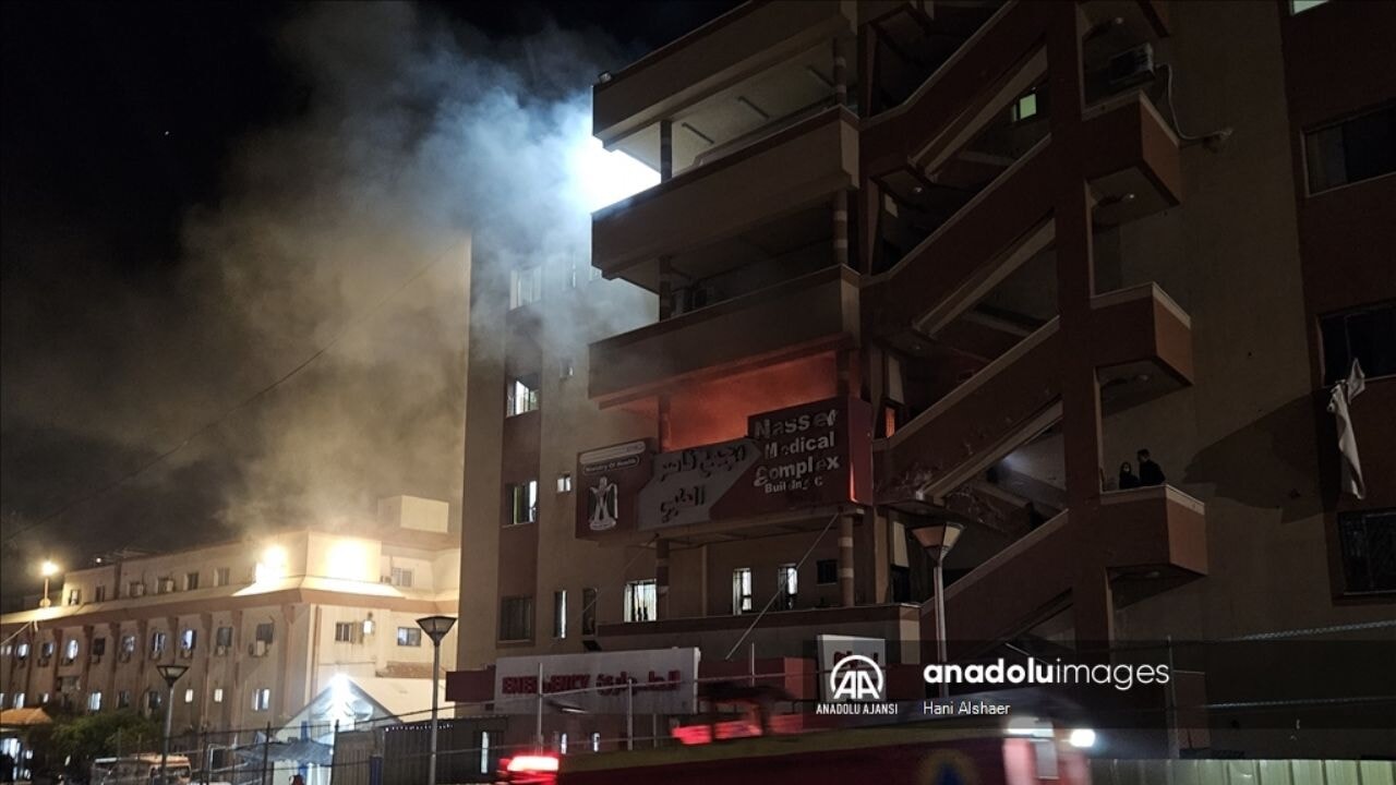 İsrail ordusu, Han Yunus kentindeki Nasır Hastanesi'ne hava saldırısı düzenledi