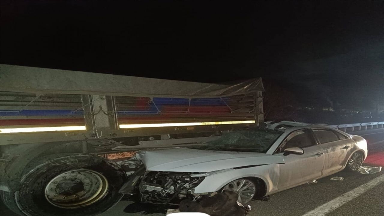 AK Parti ilçe başkanı kazada öldü