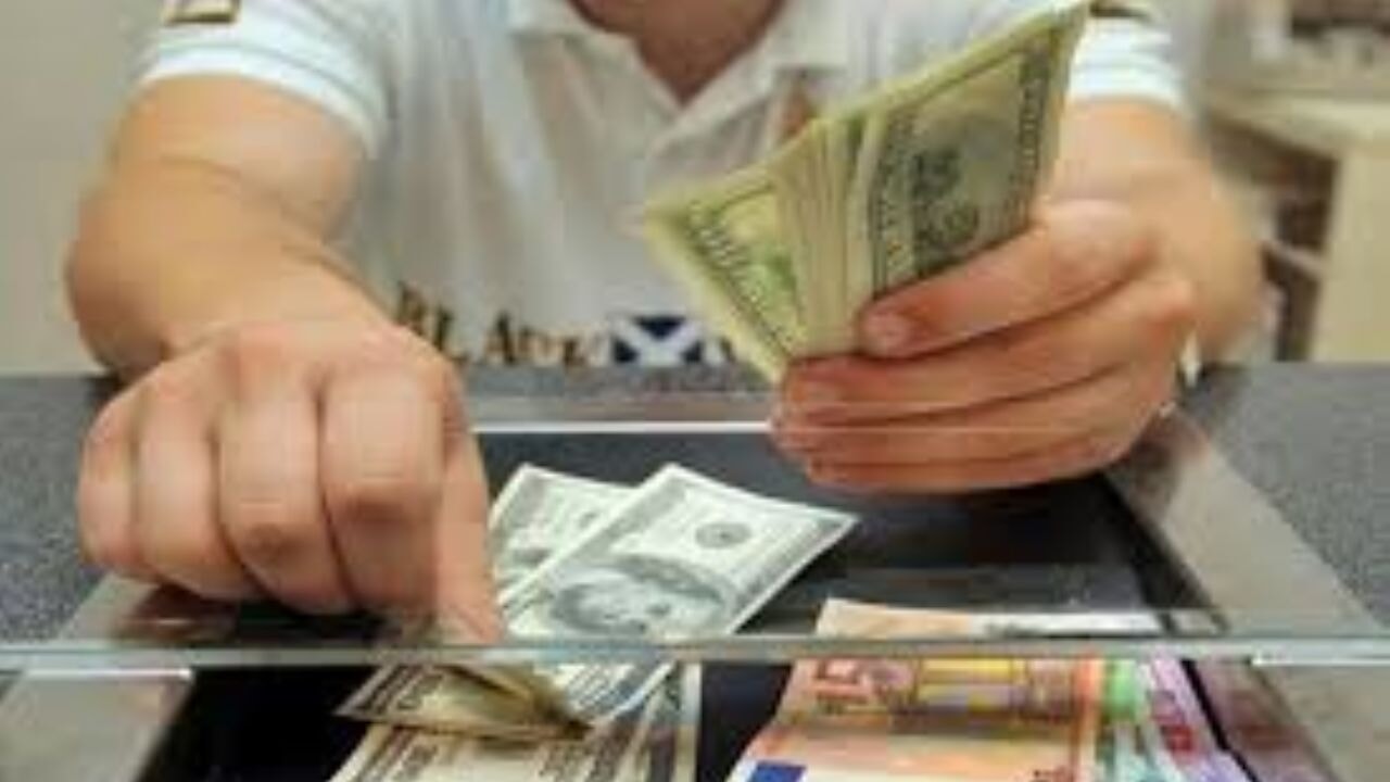 Dolar/TL'de teknik seviyeler: Analistlerin değerlendirmesi