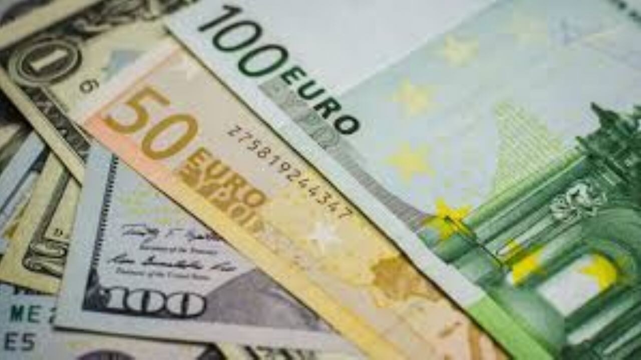 Serbest piyasada Dolar ve Euro güne nasıl başladı?​