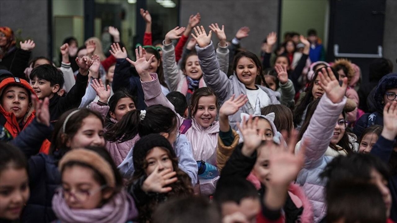 MEB açıkladı! 20 milyon öğrenci için 5 günlük tatil başlıyor