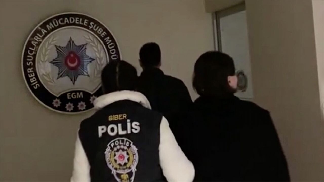 Provokatif paylaşım yapan 30 şüpheli yakalandı