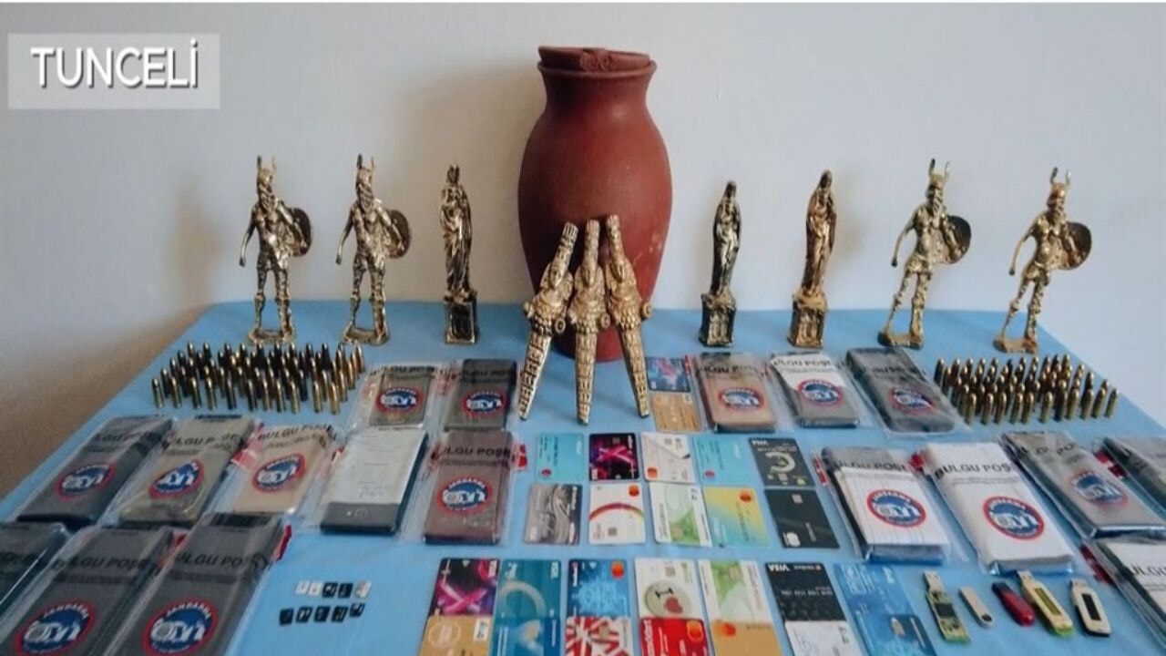 Sahte define haritası ve sahte papazla film gibi dolandırıcılık