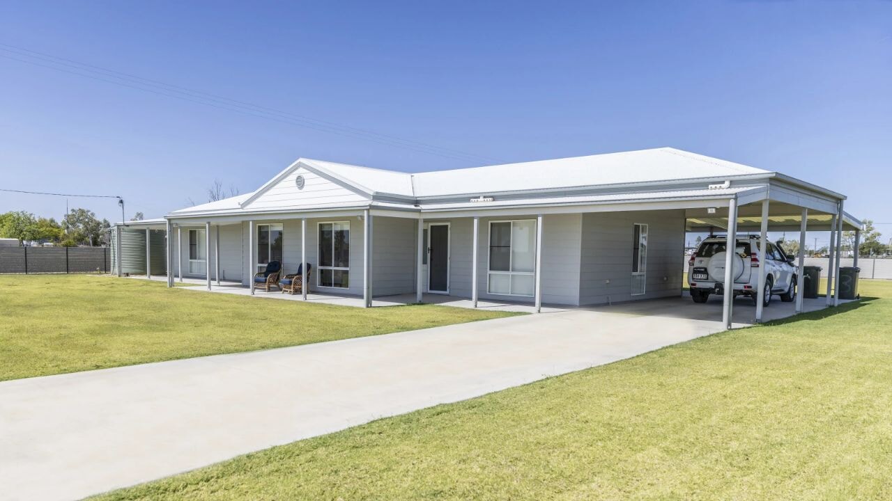 428 bin dolar maaşla doktor aranıyor; ev bedava!