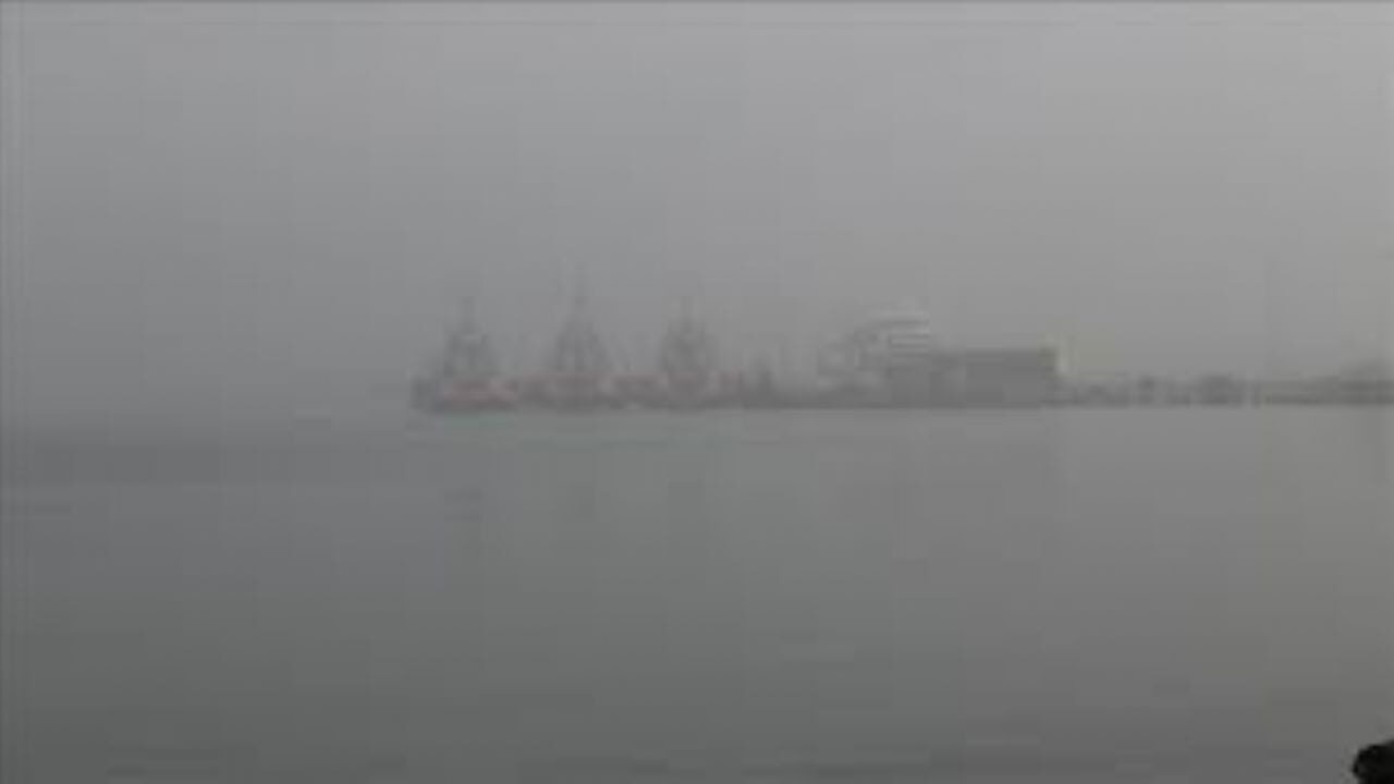Çanakkale Boğazı'nda sis nedeniyle gemi trafiği geçici olarak kapatıldı