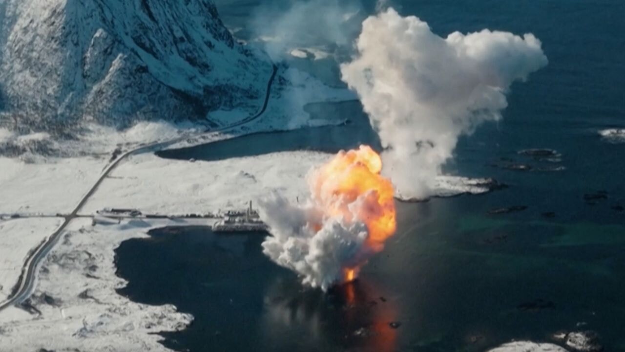 Avrupa'nın ilk uzay roketi 'tertemiz' yere çakıldı!