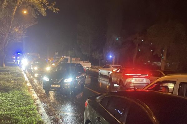 İzmir ve Aydın'da sağanak ve fırtına etkili oldu