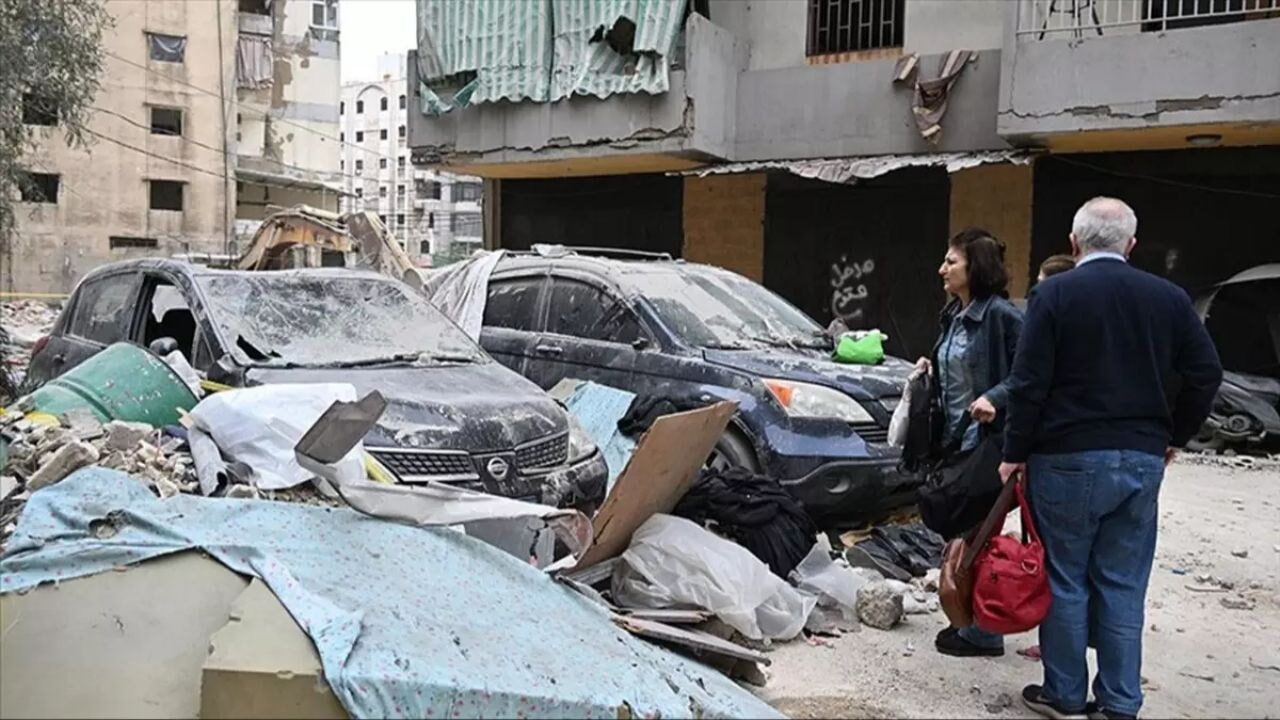 İsrail'den Lübnan'a kanlı hava saldırısı