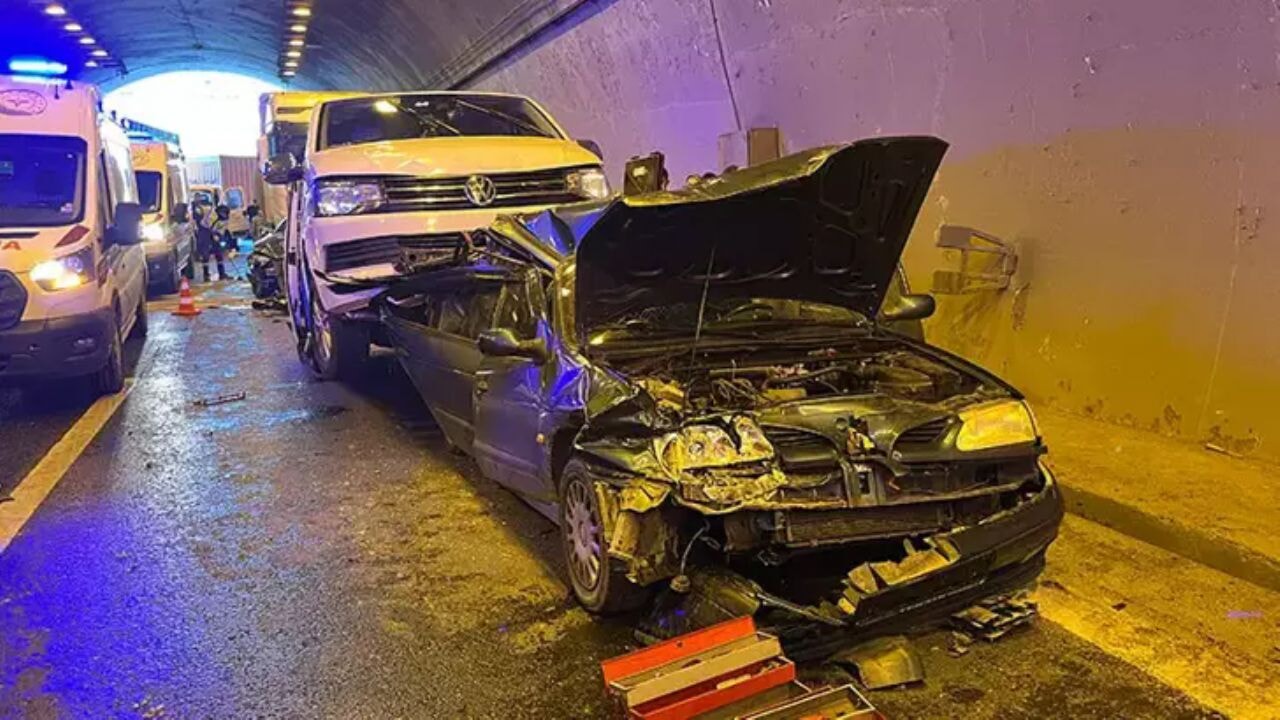 TEM Otoyolu'nda zincirleme kaza