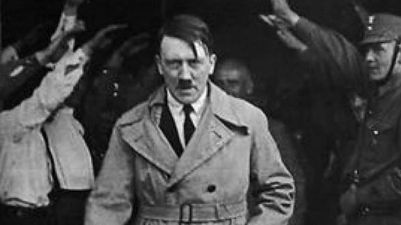 CIA belgeleri şaşırttı: 'Hitler ölmedi!'