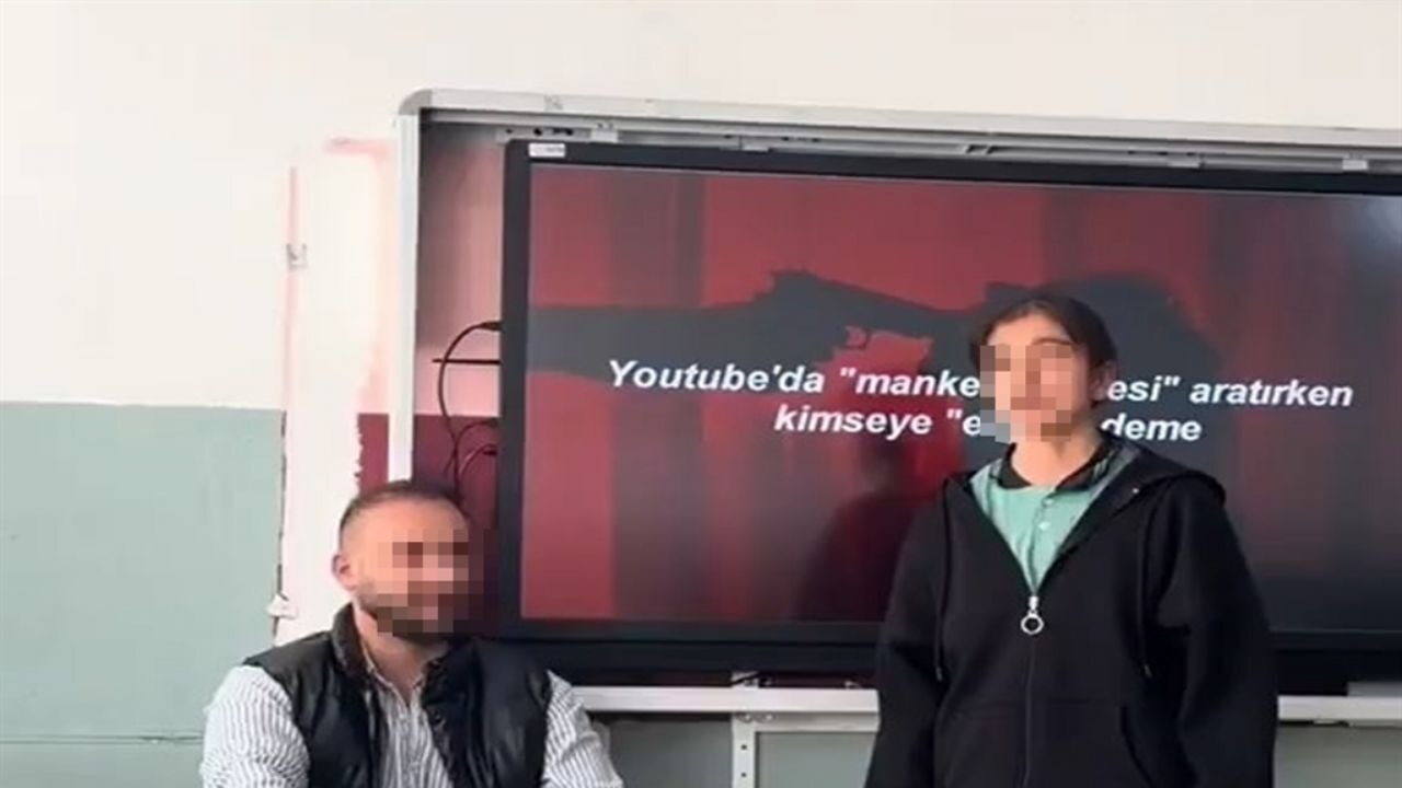 Öğrencisine uygunsuz şarkı söyleten öğretmene soruşturma