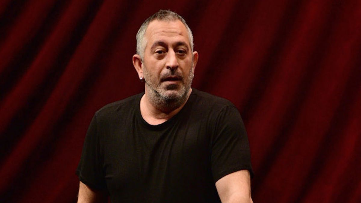 Cem Yılmaz sosyal medya hesabı X i neden kapattı?