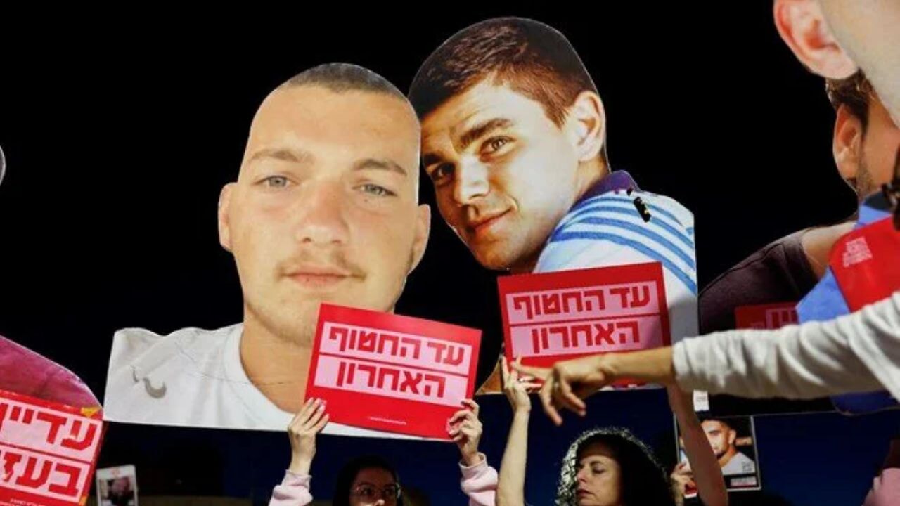 İzzeddin el-Kassam Tugayları, Gazze'de tutulan iki rehineye ait yeni görüntüler yayımladı