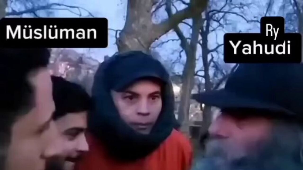 Müslüman gençten Yahudi Din Adamına ezber bozan cevap: 'Hz. Muhammed tüm insanlığa gönderildi'