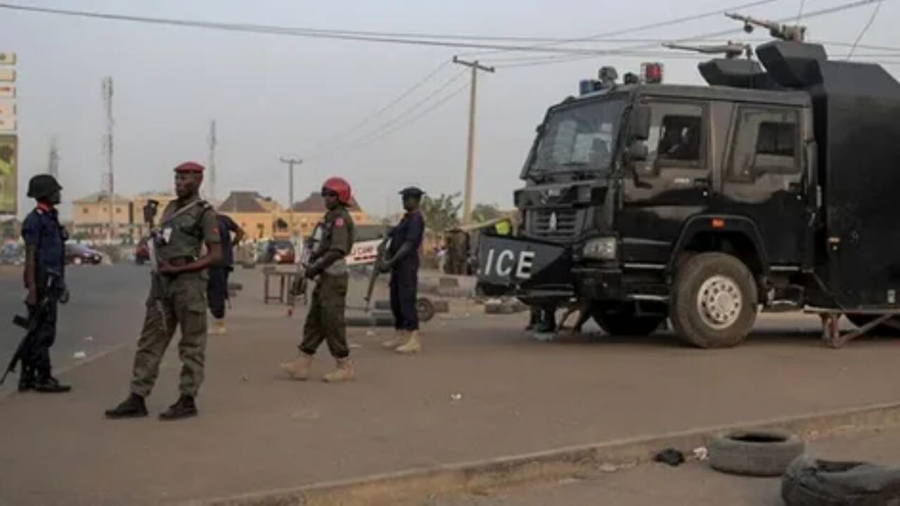 Silahlı çeteler köyleri bastı: Nijerya'da hayat durdu