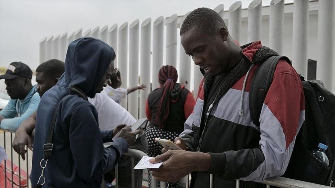 İltica başvurusu uygulamasıyla gelenlere 'ülkeyi terk edin' cevabı