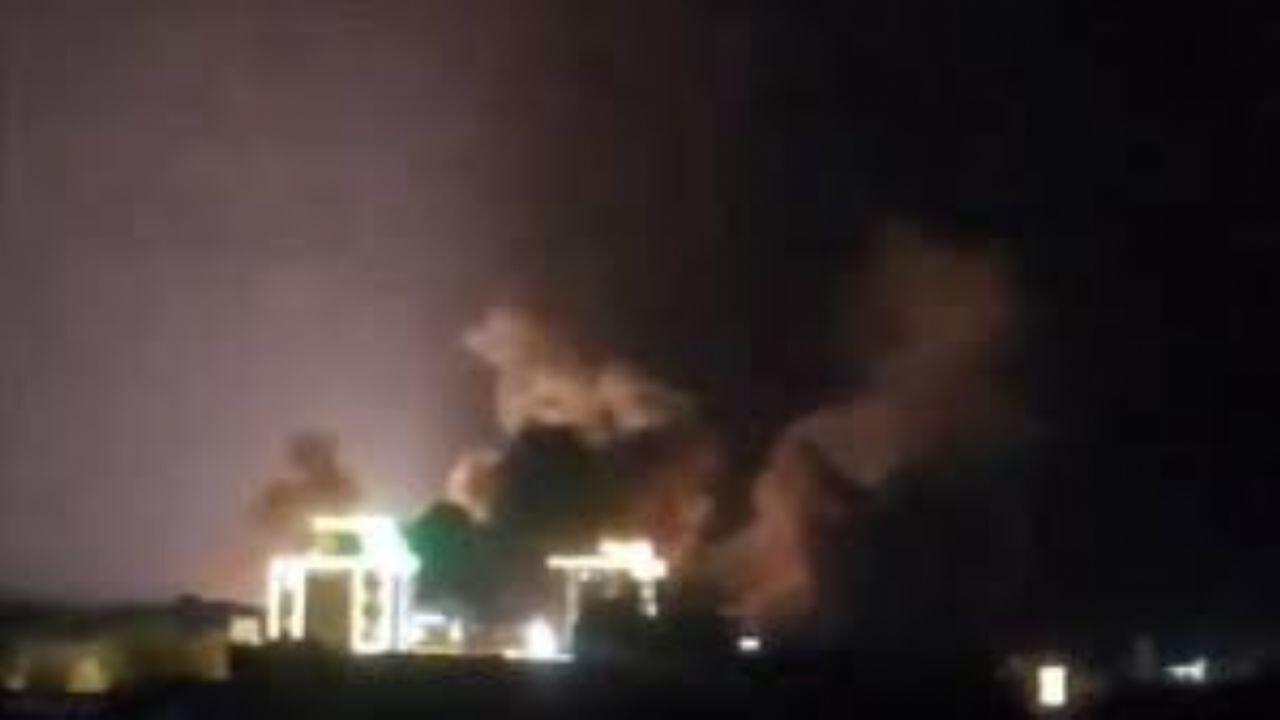 Husiler ABD'nin Yemen'deki saldırılarına karşı savaş açtı