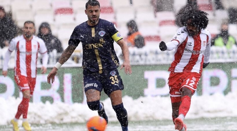 Kasımpaşa-Net Global Sivasspor maçı ne zaman, saat kaçta, hakemler kimler? Muhtemel 11'ler ve karşılaşma detayları...