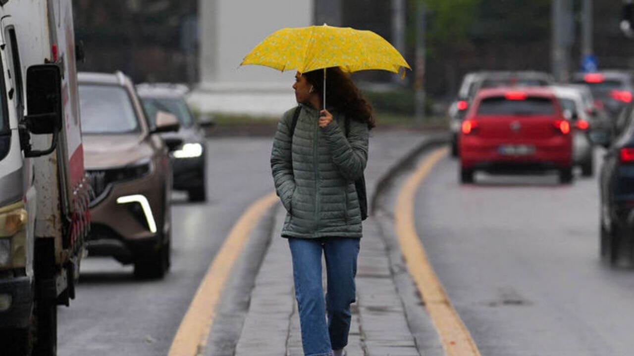 Meteoroloji uyardı: 5 Bölgede sağanak yağış başlıyor!