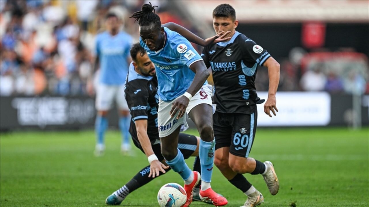 Trabzonspor, Adana Demirspor'u 1-0 mağlup etti