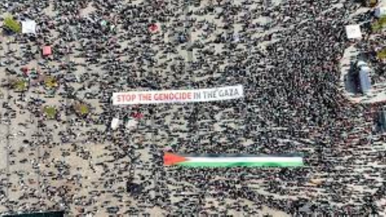 Üsküdar'da 'Gazze Ölüyor! Ayağa Kalk!' yürüyüşü düzenlendi