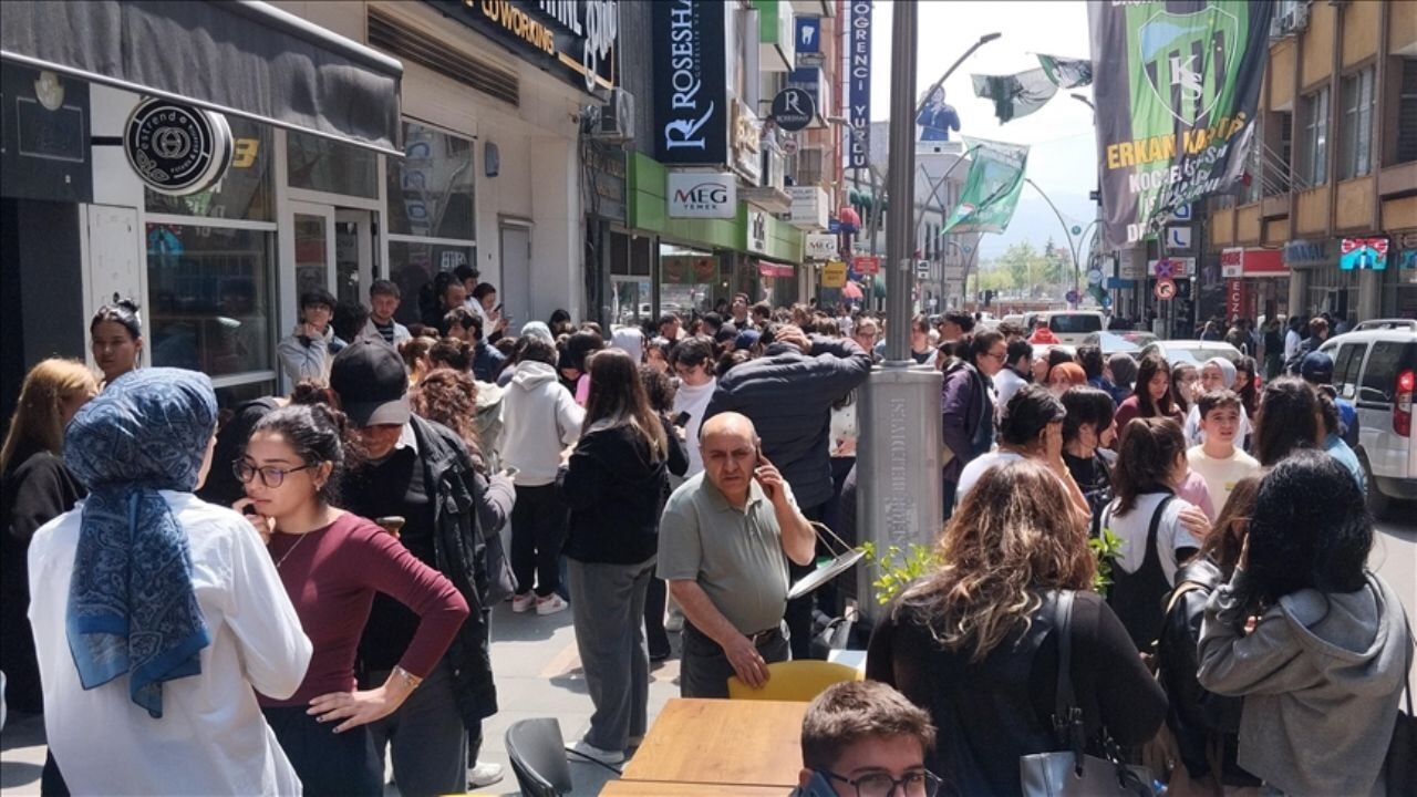 İstanbul'daki 6,2'lik depremin artçılarıyla ilgili uyarı