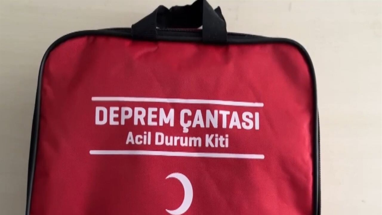 Uzmanından deprem çantası uyarısı