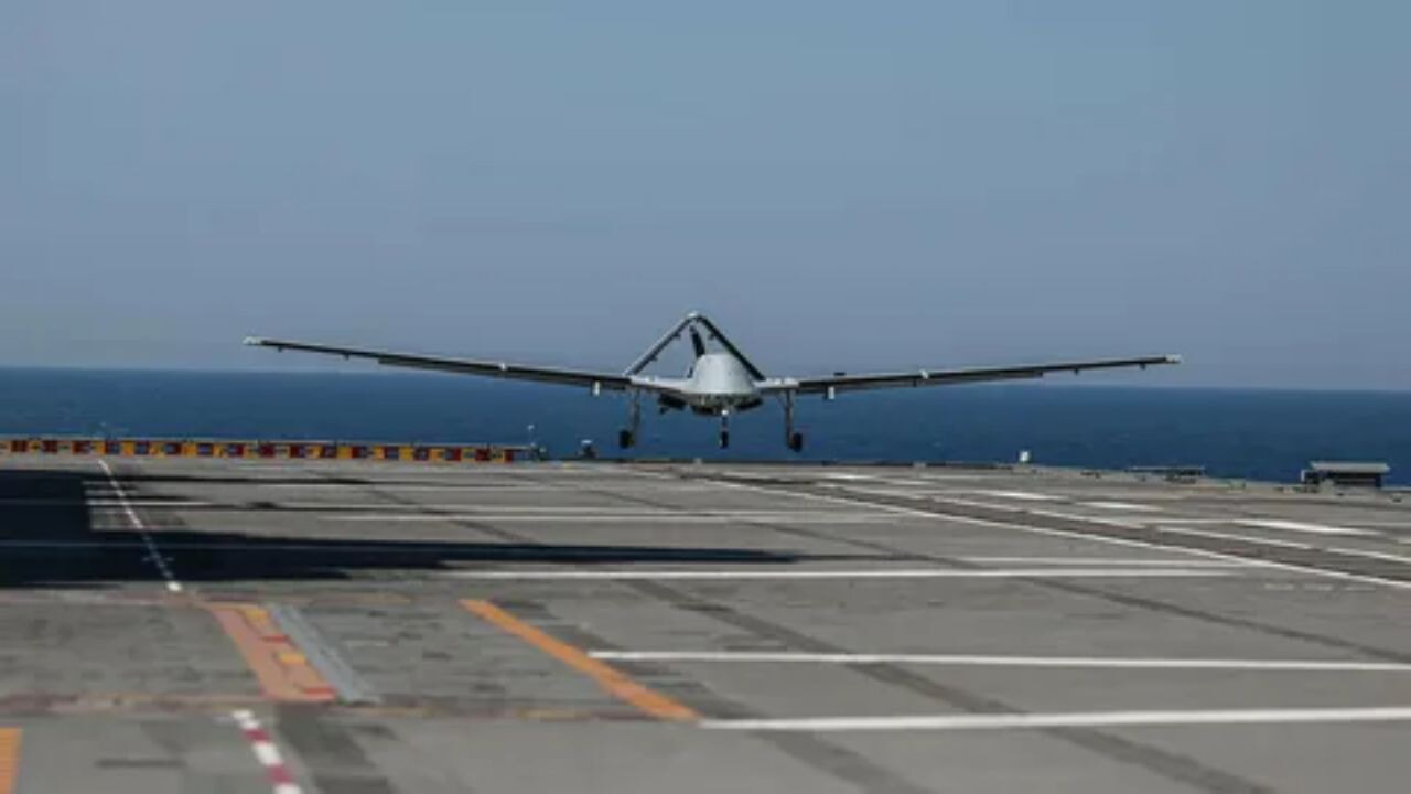 Bayraktar TB3 SİHA'dan TCG Anadolu'ya başarılı 6 sorti