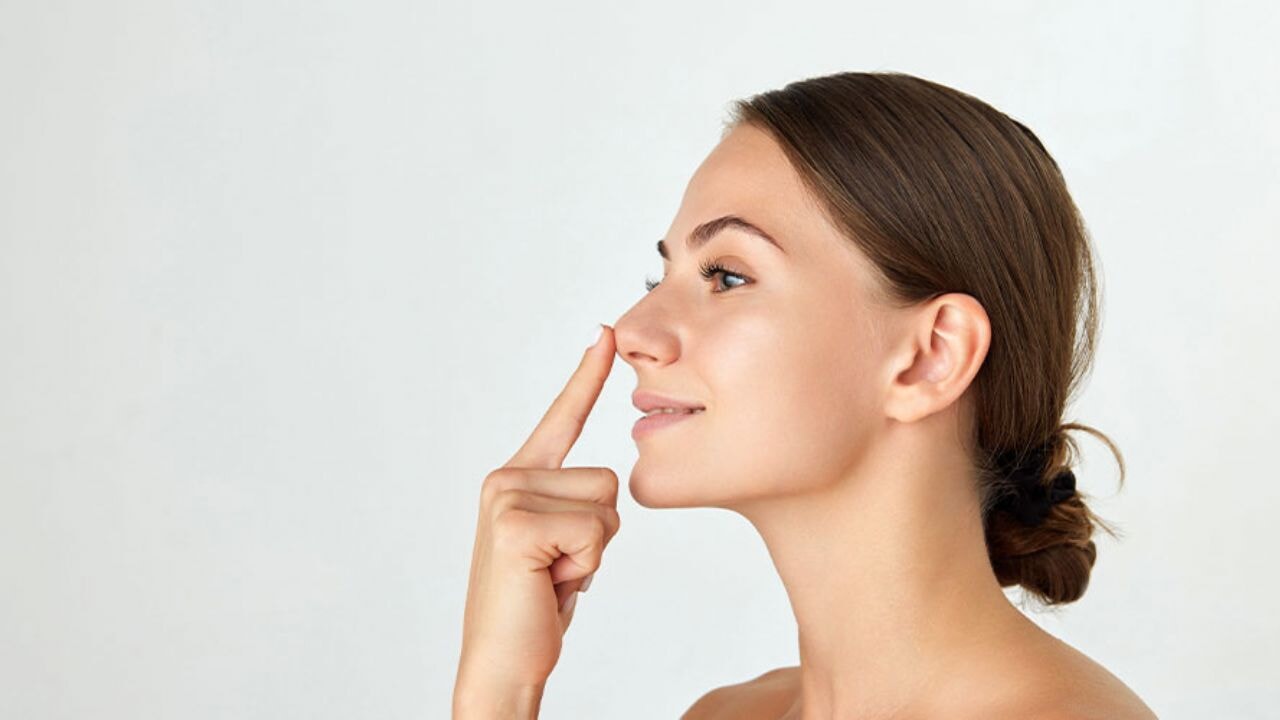 Burun Estetiği ile Doğal Güzelliğe Giden Yolculuk