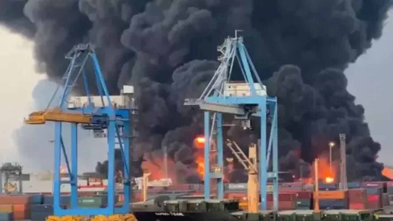 Sudan'da patlama üstüne patlama! Port Sudan limanı hedefte