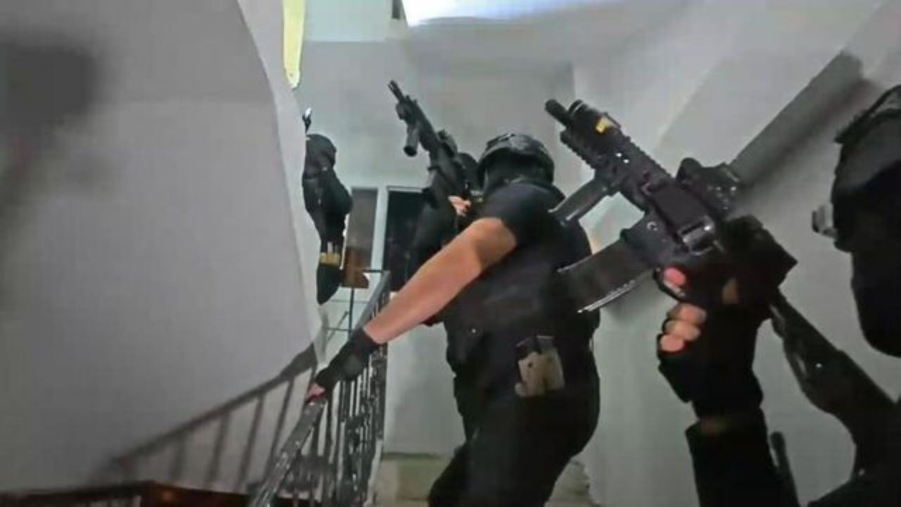 Ankara merkezli DEAŞ operasyonu: 27 kişi için şafak baskını!