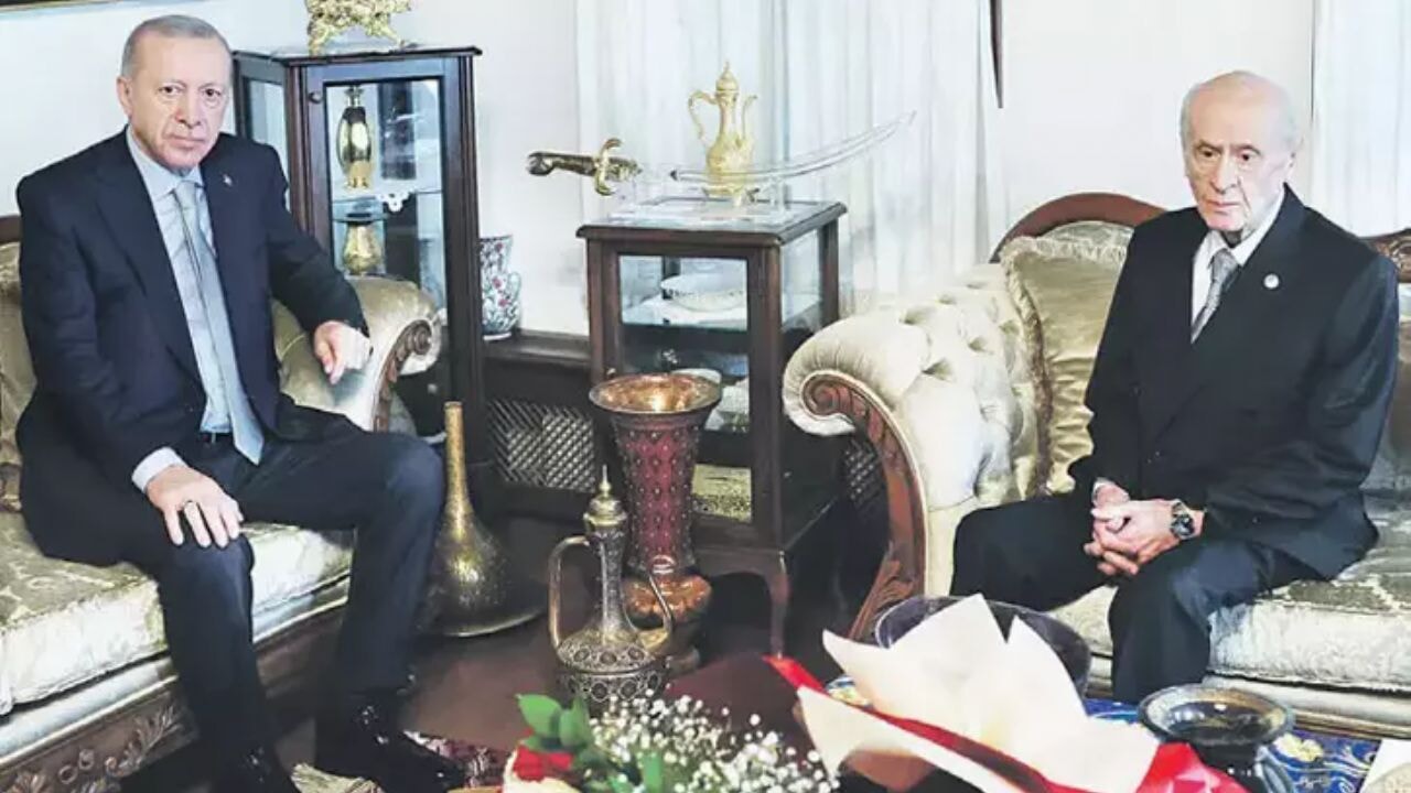 Cumhurbaşkanı Erdoğan, Bahçeli'yi evinde ziyaret etti: Ne mesaj verdi?