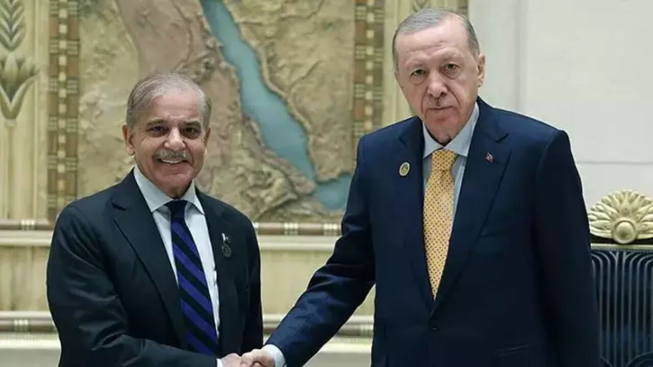 Erdoğan'dan Pakistan'a tam destek