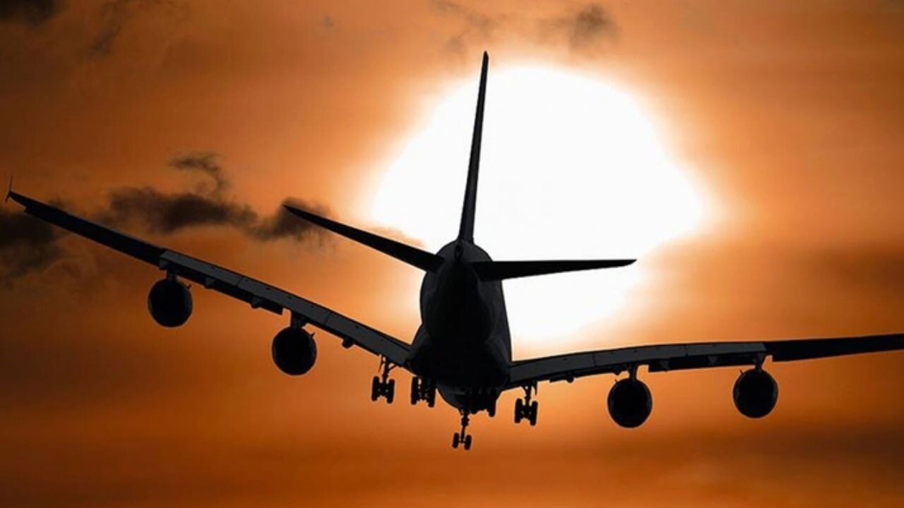 Hindistan ve Pakistan arasındaki savaş gölgesi uçuşları felç etti