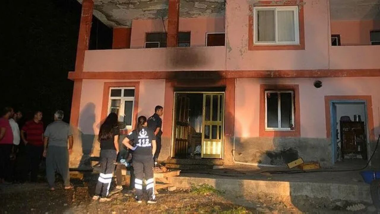 Kütahya'da korkunç yangın: Alzheimer hastası yaşlı kadın öldü