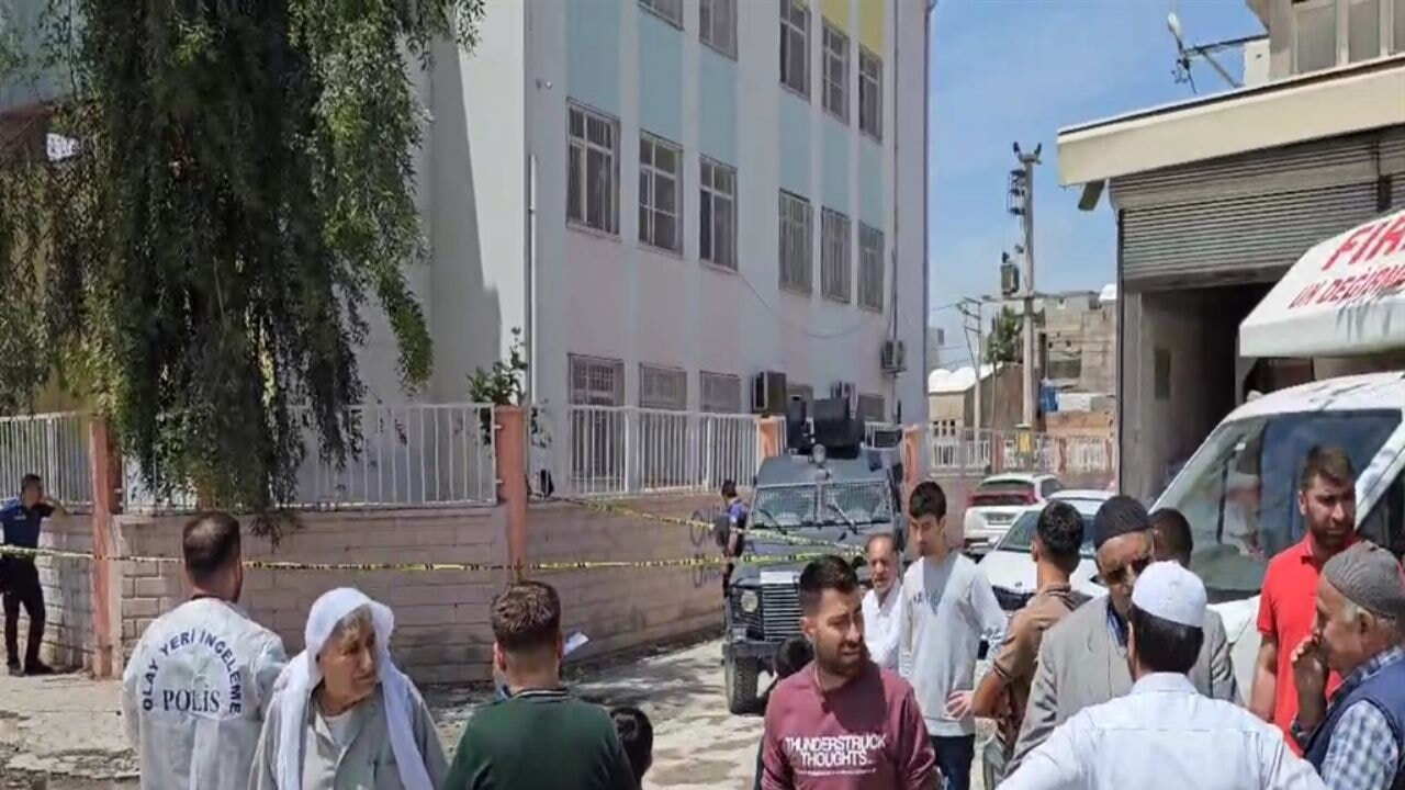 Okul çıkışında öğretmeni öldüren şüpheli yakalandı