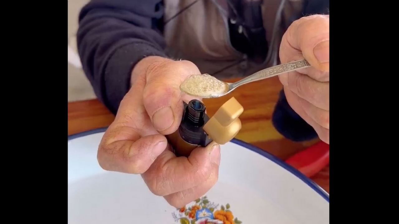 Halil amcanın 'hakiki bal' testi