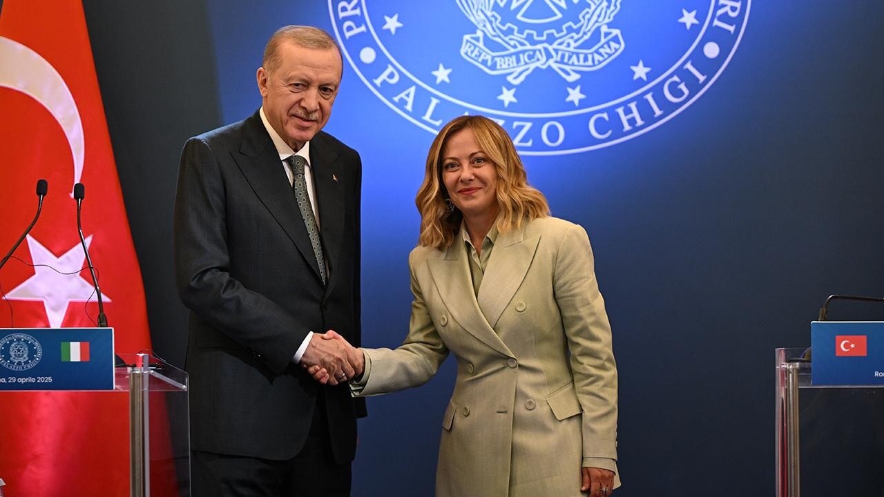 Meloni'den Cumhurbaşkanı Erdoğan'a teşekkür