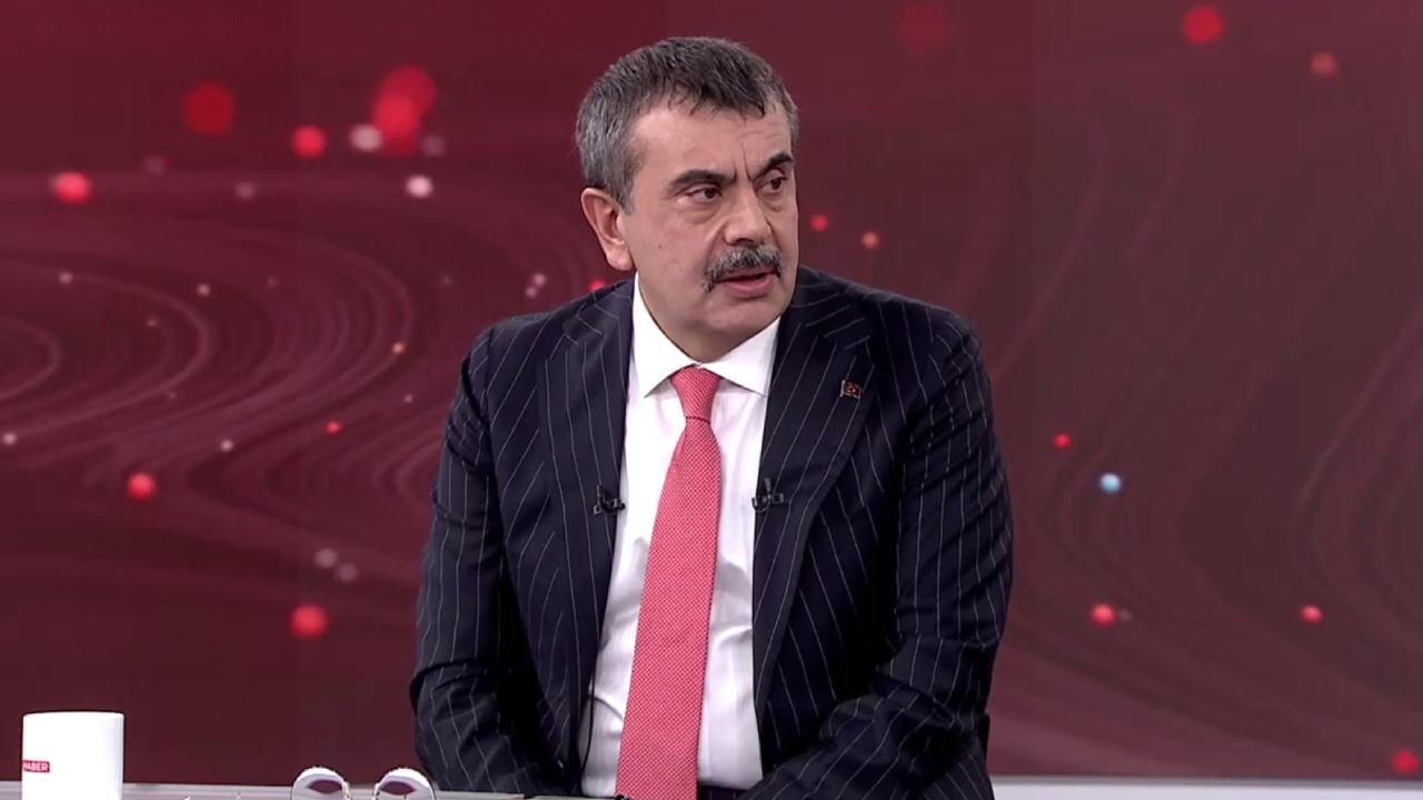 12 yıllık zorunlu eğitim değişecek mi? Bakan Tekin açıkladı
